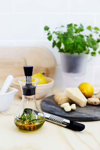 Eva Solo Dressing Shaker
